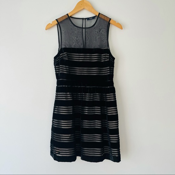 Jack Wills Tanyard Black Velvet Devore Dress - Picture 2 of 6